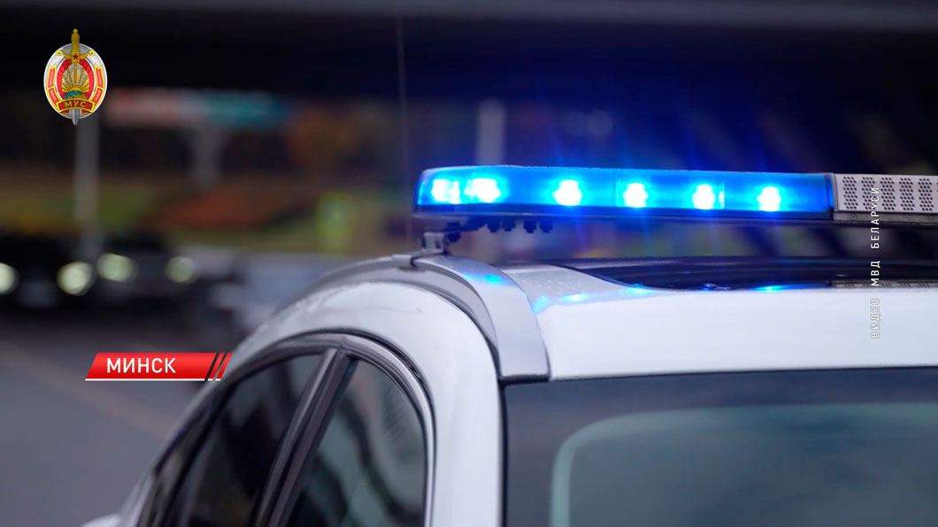 Дождь, туман и гололёд: ГАИ напоминает водителям о сложных погодных условиях-2