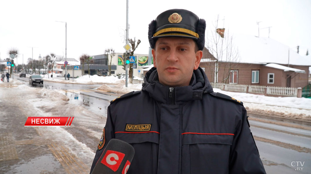 ГАИ продолжает усиленно контролировать дороги из-за сложных погодных условий-4