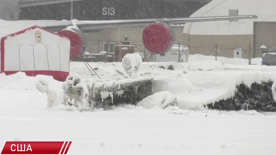 В США разбился небольшой пассажирский самолёт из-за непогоды-2