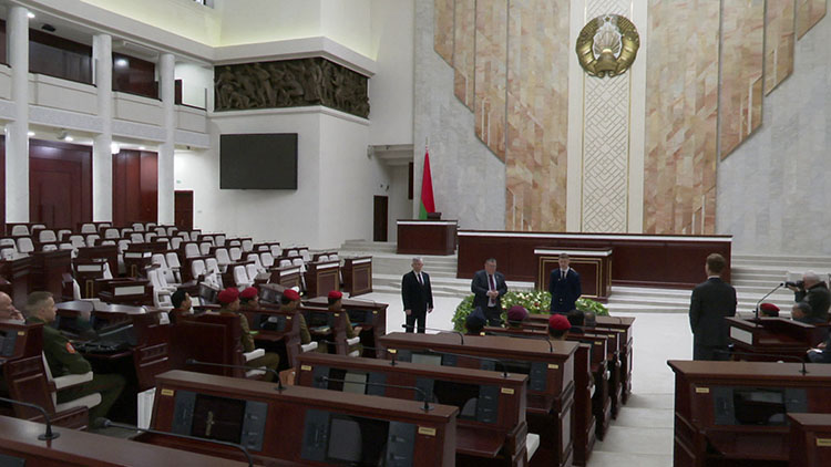 В Палате представителей прошла встреча с делегацией Высшего колледжа национальной обороны Омана