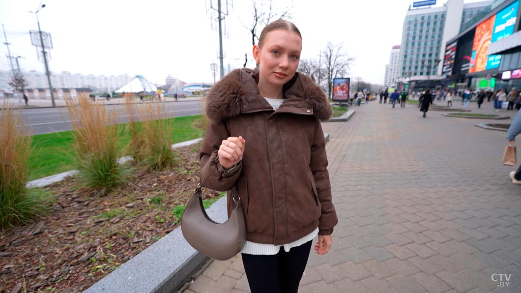 Модные аутфиты белорусов впечатляют! Прогулялись по Минску и оценили стильные образы-5