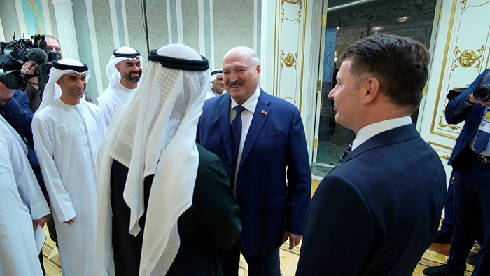 Лукашенко рассчитывает, что торгово-экономическое сотрудничество с ОАЭ достигнет уровня политического