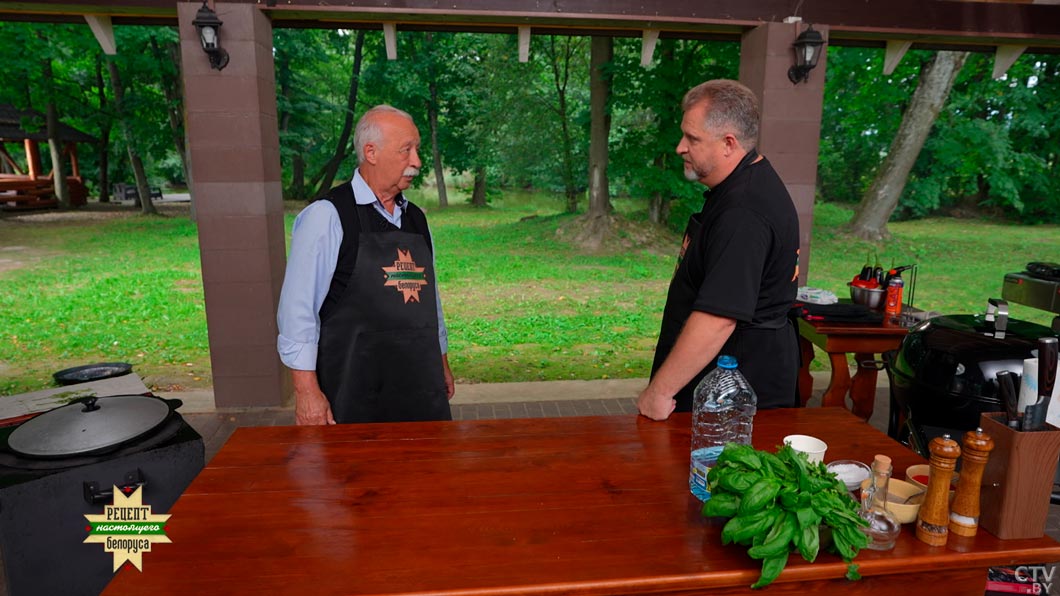 Общение с гостями на «Поле чудес» – полный экспромт? Якубович рассказал, как готовится к съёмкам-6