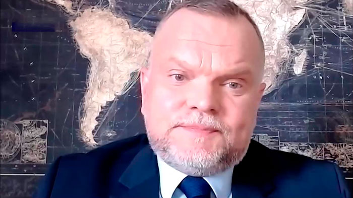 Ренар-Кузманович: во Франции никто не пойдёт на прямое столкновение с Россией
