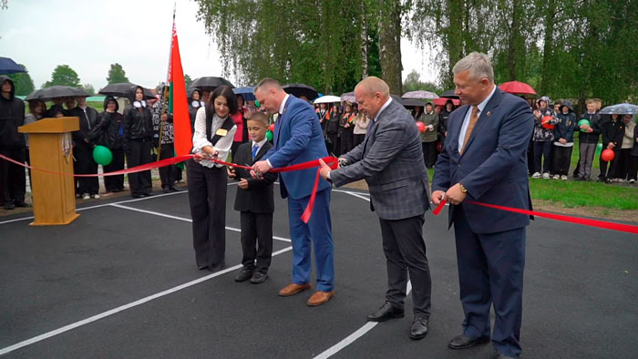 В Брестском районе открыли 4 новых спортивных комплекса