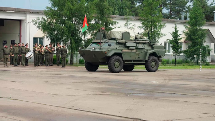 В войска Беларуси поступили новые и модернизированные средства связи