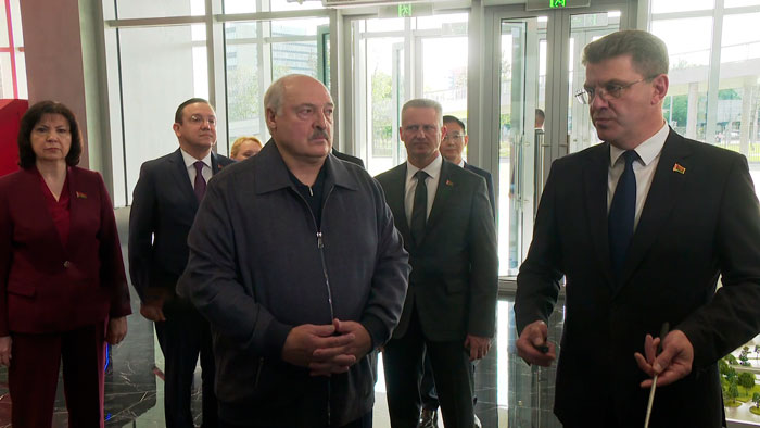 Президенту доложили о характеристиках Национального футбольного стадиона