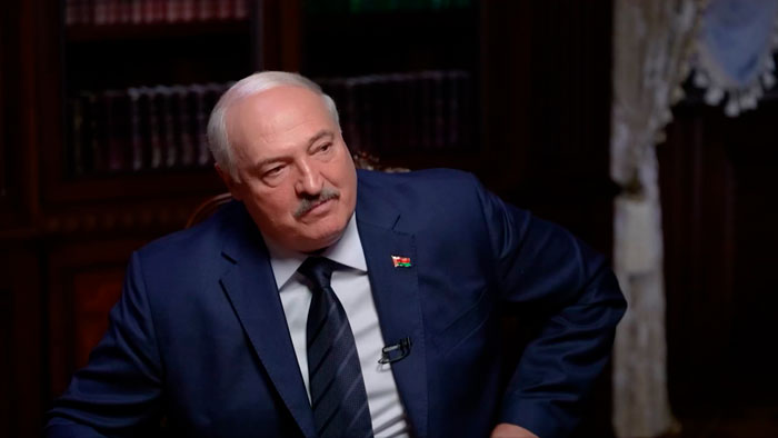 Лукашенко о мигрантах: не хочу, чтобы полякам было плохо, но с петлёй на шее защищать их не буду