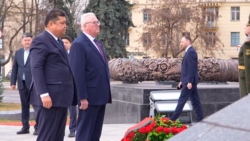 Глава ЦИК Кыргызстана прибыл с официальным визитом в Беларусь