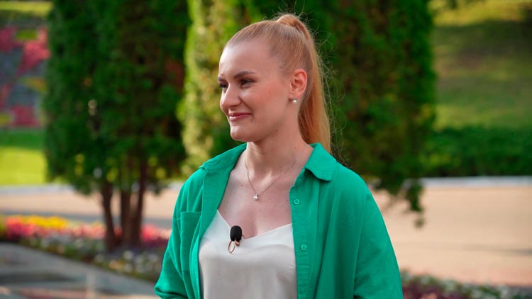 Елена Кузнецова представит Беларусь на конкурсе «Витебск» в 2026-м – узнали, какие песни она исполнит