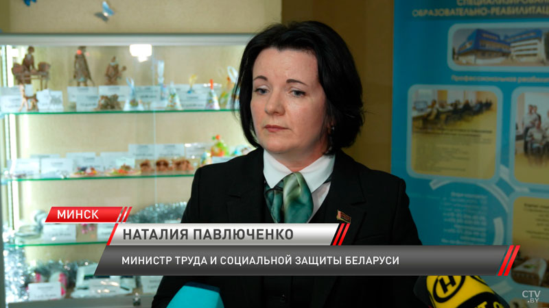 Головченко оценил работу протезно-ортопедического восстановительного центра-8