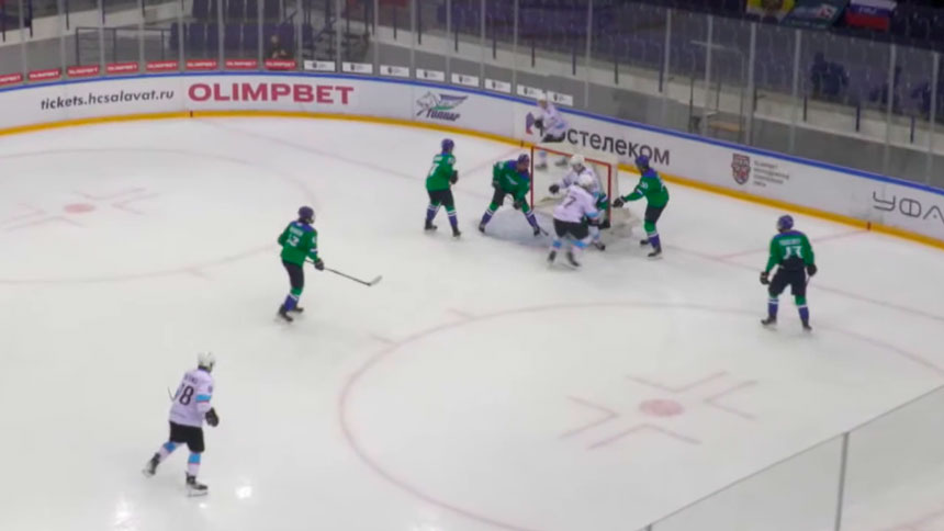 ХК «Динамо-Шинник» неудачно начал выездную серию в МХЛ