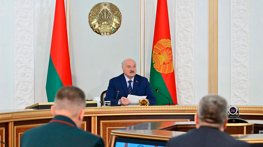 «Пьянки, воровство и бардак» – Лукашенко жестко о недостатках уборочной «Пьянки, воровство и бардак» – Лукашенко жестко о недостатках уборочной