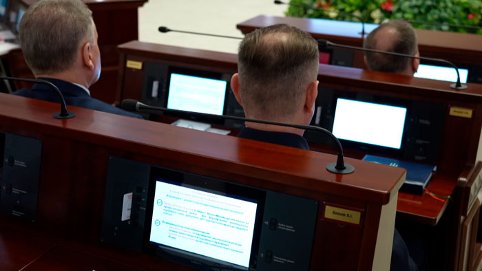 Лукашенко внёс в парламент законопроект по вопросам нормотворческой деятельности