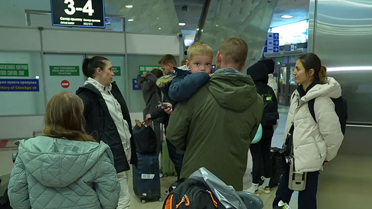 Первые рейсы с белорусскими туристами, застрявшими на Ближнем Востоке, приземлились в Минске