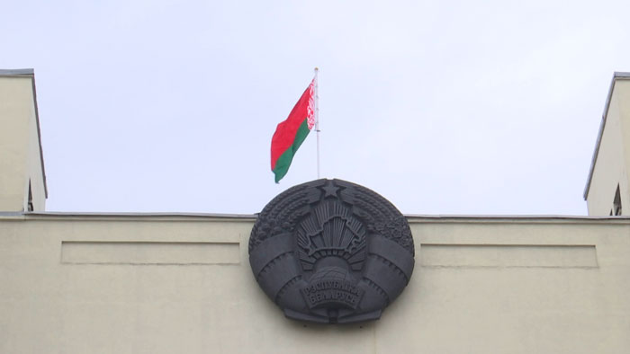 Лукашенко поручил доработать проект программы социально-экономического развития страны