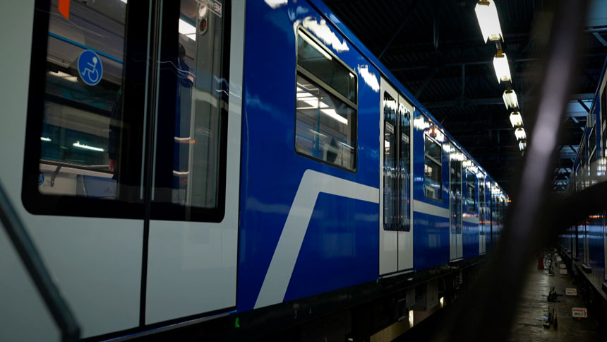 Новые поезда метро прибыли в Беларусь из России! Узнали, когда пассажиры смогут оценить их преимущества