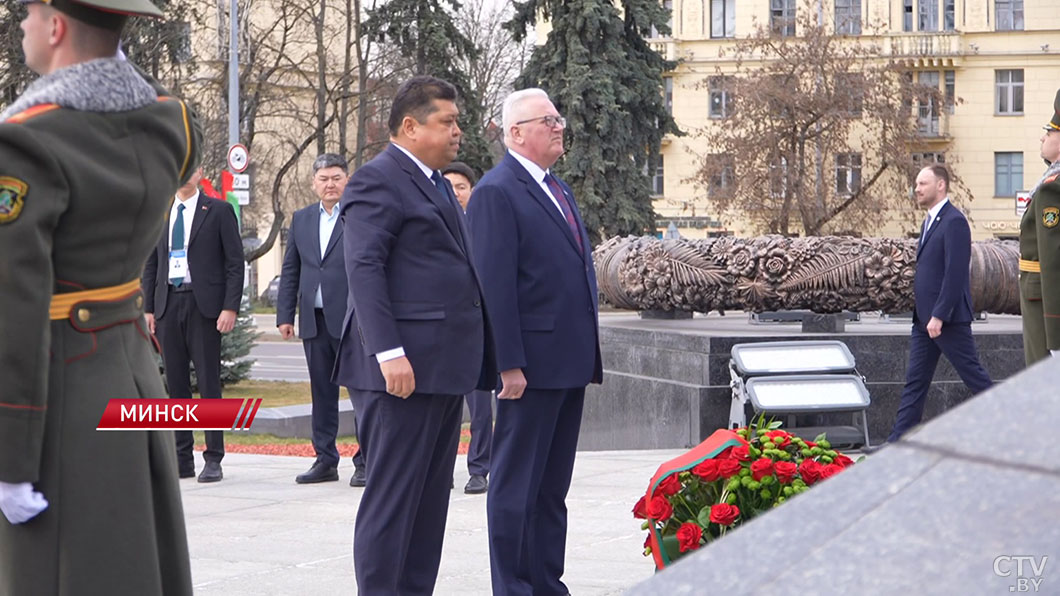 Делегация Кыргызстана посетила Академию управления при Президенте Беларуси-2