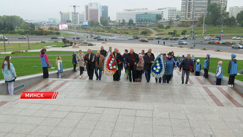 «Если это диктатура, то пусть она будет и у нас». Поляки поразились чистоте на белорусских улицах-2