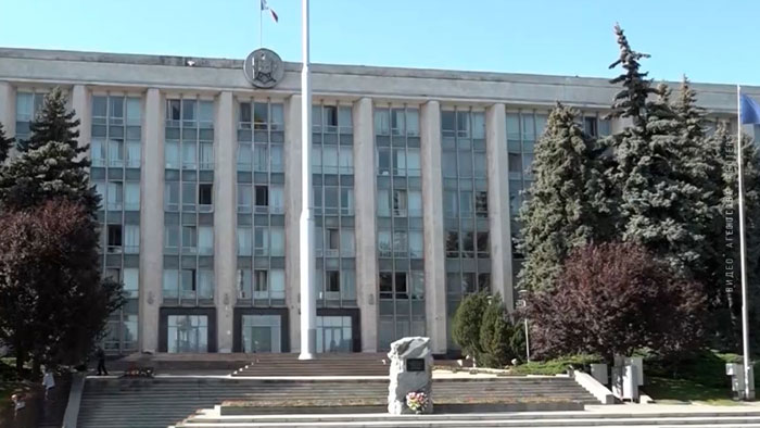 Оппозиция в Молдове выдвинула серьёзные обвинения против правящей партии «Действие и солидарность»