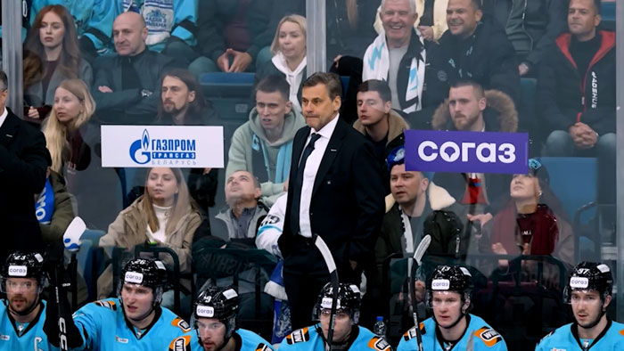 Дмитрий Квартальнов станет тренером «Матча Звёзд КХЛ-2026» Дмитрий Квартальнов станет тренером «Матча Звёзд КХЛ-2026»