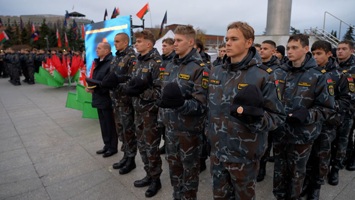 В Беларуси отметили День ветерана органов внутренних дел и внутренних войск МВД В Беларуси отметили День ветерана органов внутренних дел и внутренних войск МВД