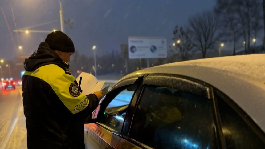 Такси – под особым контролем. ГАИ в Минске проводит профилактическое мероприятие