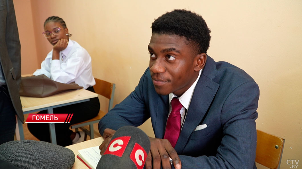 20 студентов из Экваториальной Гвинеи выиграли гранты от Президента на обучение в Беларуси-4