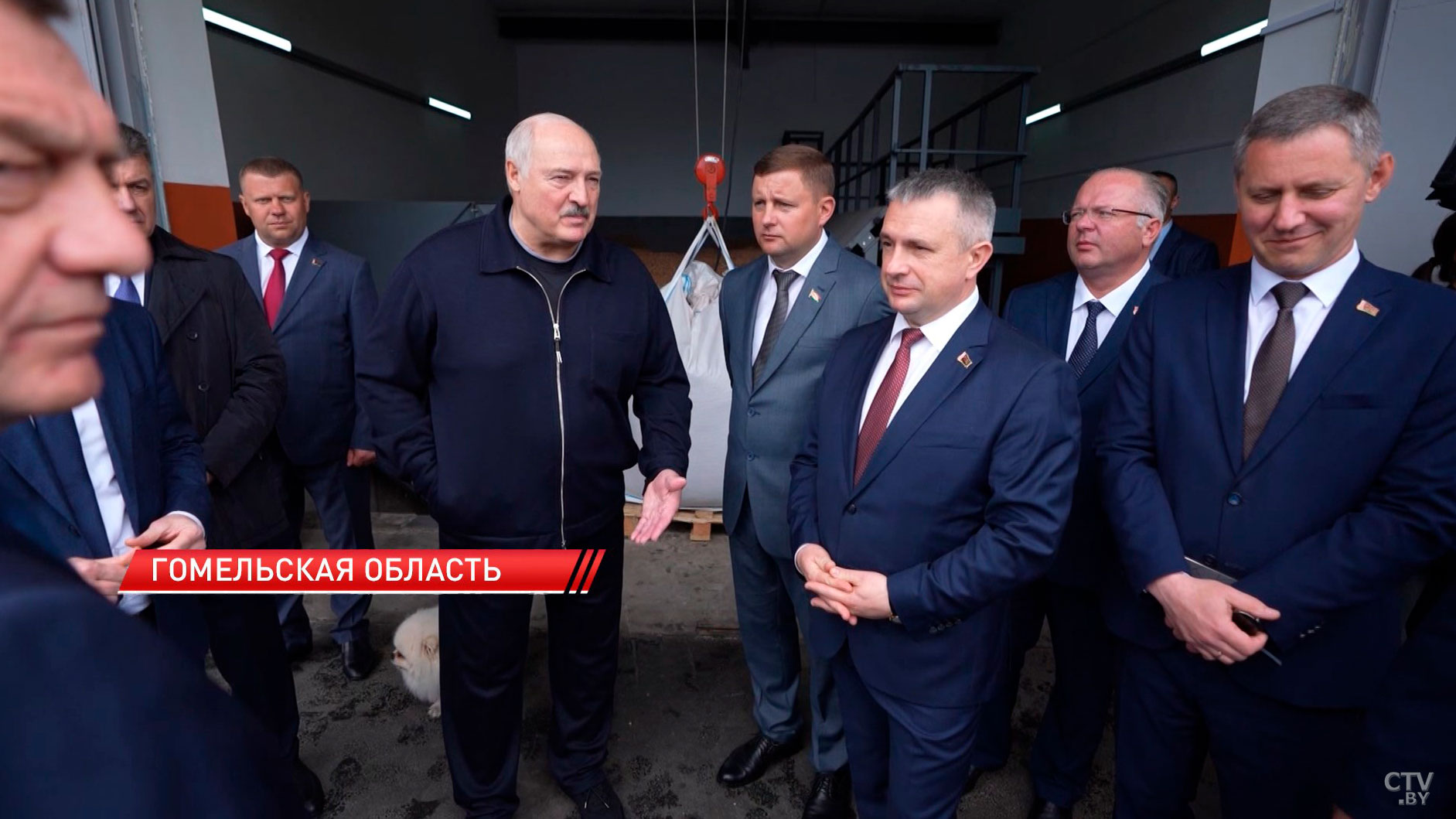 Лукашенко на пеллетном заводе: «Мы из говна делаем чудо, понимаешь? Вот заголовок»-4