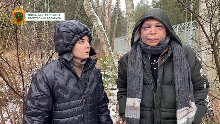 Двух избитых беженцев обнаружили на границе с Латвией