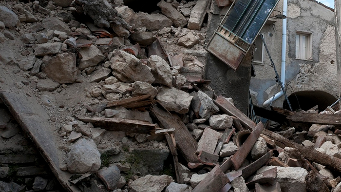 Fars: власти Ирана установили личности атаковавших школу в Минабе-0