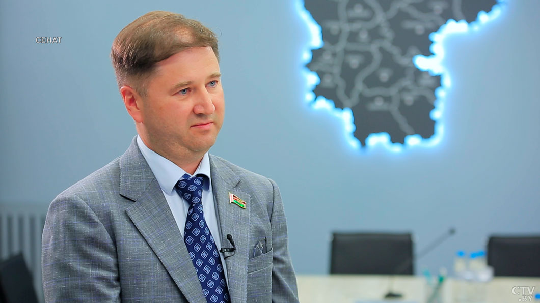 Цифровизация, ревизия законодательства и развитие регионов – поговорили с Алексеем Васильевым-6