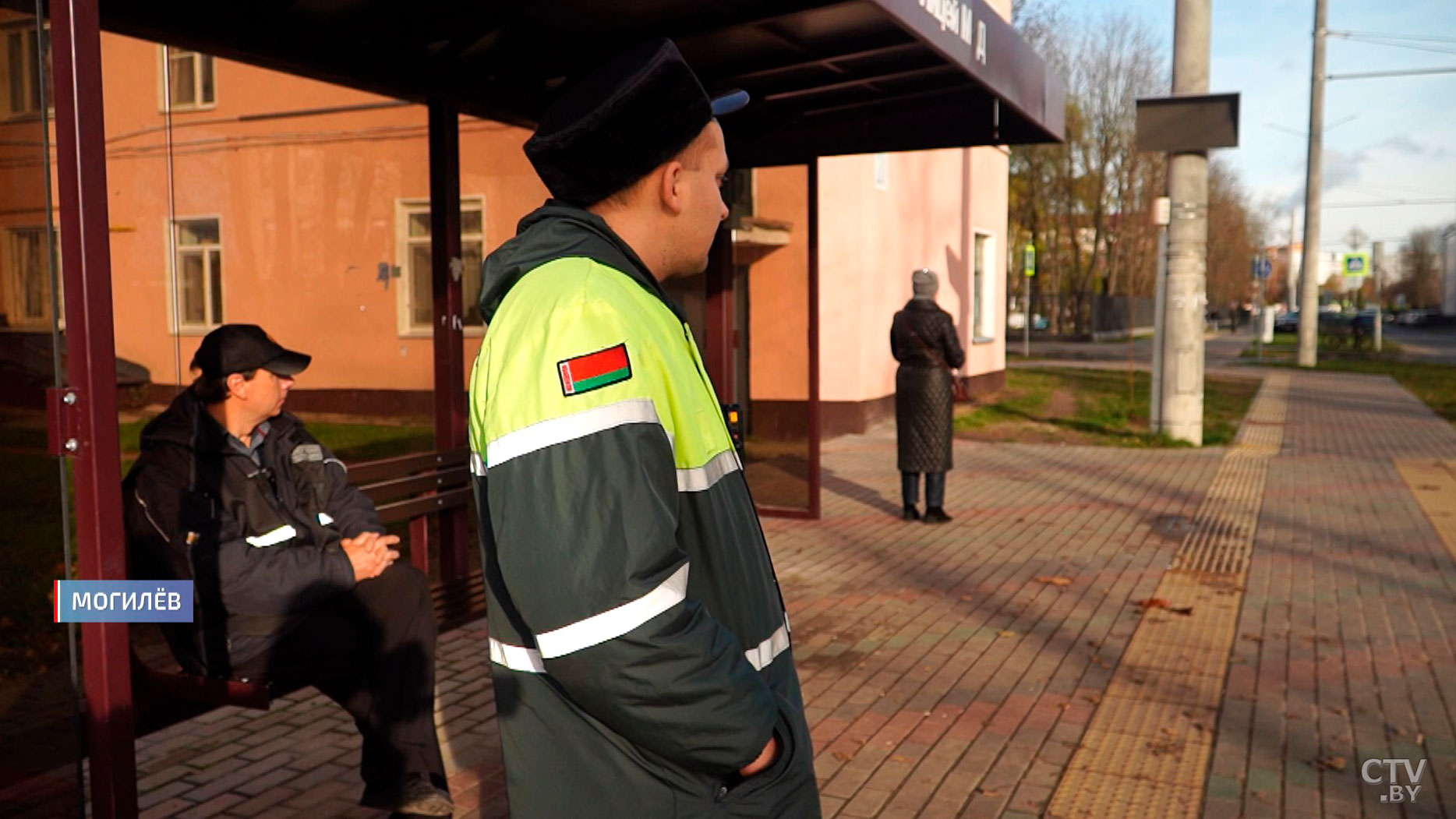 Оплата смартфоном добралась и до маршруток. Как это работает? Собрали впечатления пассажиров и водителей-10