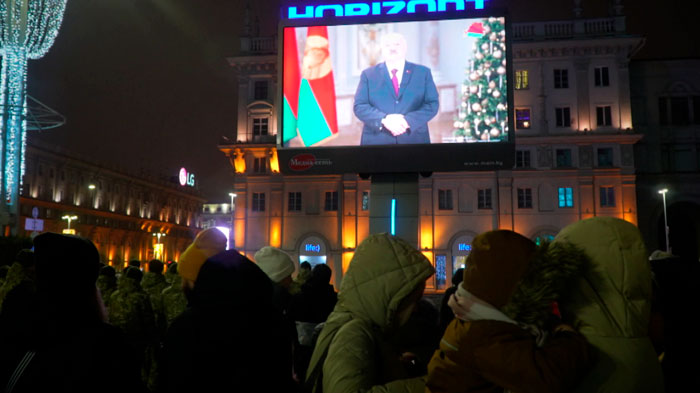 «Мира вам!» – вот какие комментарии оставляли иностранцы к новогоднему обращению Президента