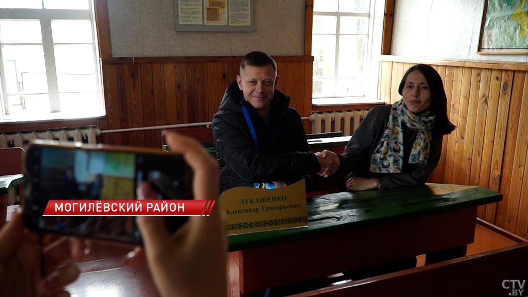 Малая родина Президента стала одним из образов у художников на международном пленэре в Могилёве-10