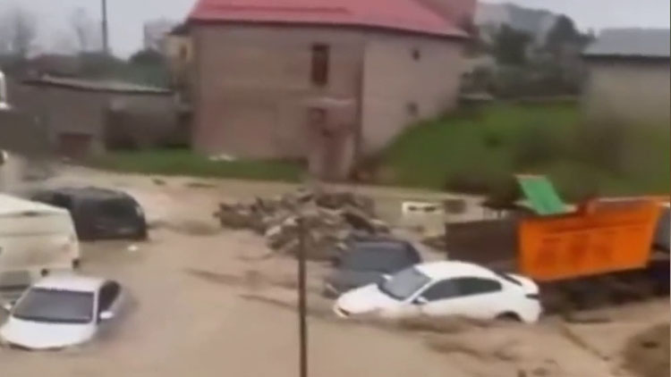 В Дагестане из-за сильных ливней провели эвакуацию населения из зоны подтопления