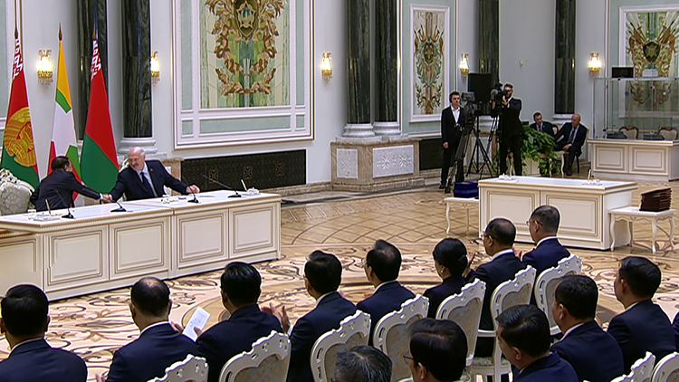 Лукашенко пообещал Президенту Мьянмы, что все договоренности будут выполнены в срок и без волокиты