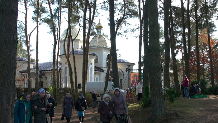 800-летие отметил Свято-Елисеевский Лавришевский мужской монастырь