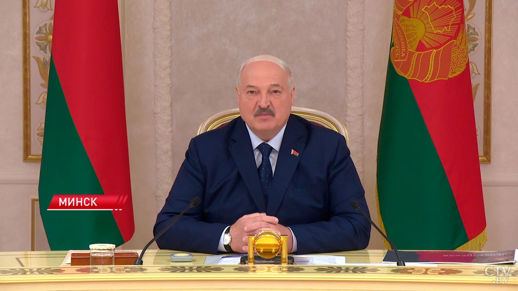 Как будем развивать сотрудничество с Челябинской областью? Лукашенко назвал три основных направления-10