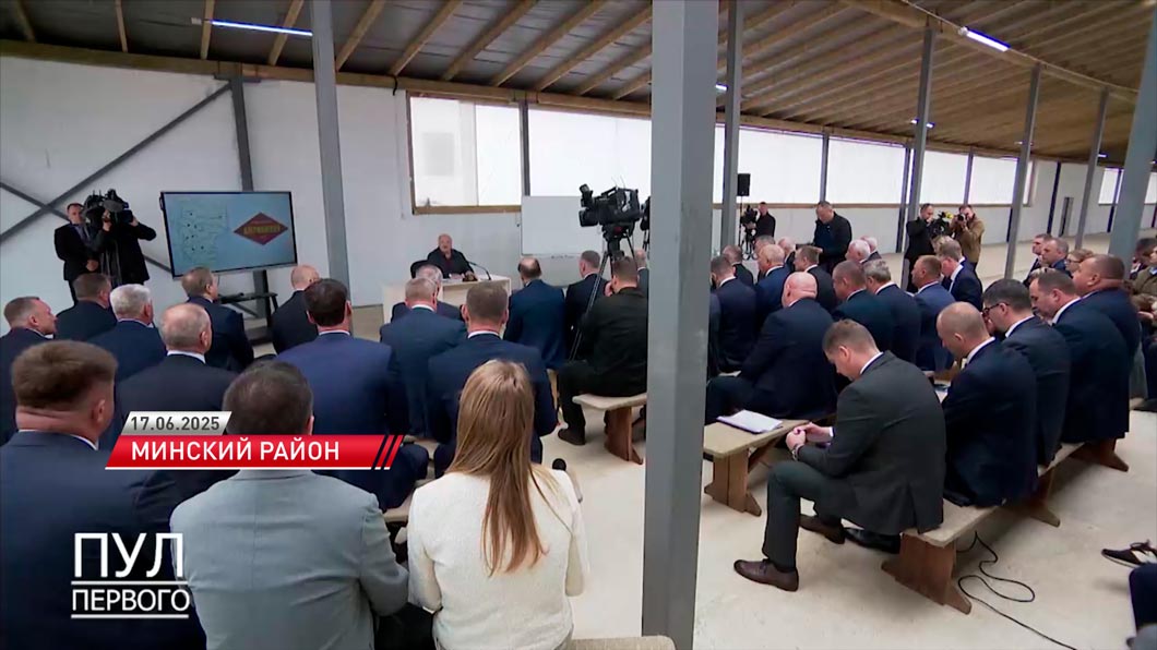 Азарёнок: спецпосланник Трампа по Украине летит в Минск, хочет встретиться с Батькой. А куда ещё лететь, если хочешь мира?-4