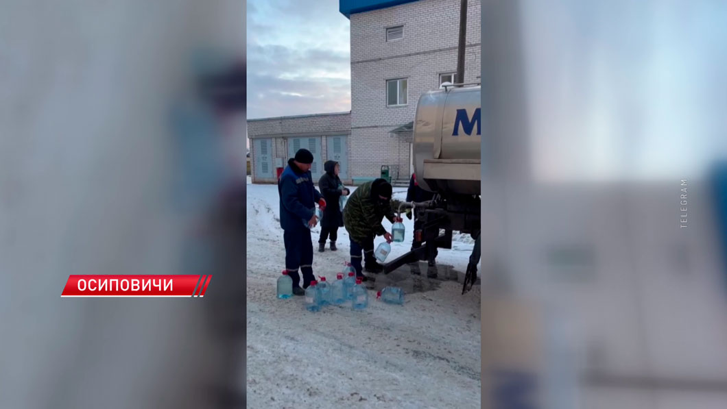 Вода пошла уже в 11 утра! Как устраняли аварию на трубопроводе в Осиповичах – хронология-16