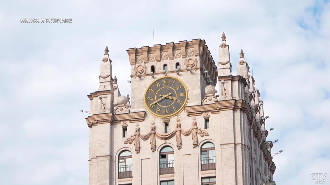 «Трофеи из Германии» – экскурсовод рассказал о самых интересных городских часах белорусской столицы-2 «Трофеи из Германии» – экскурсовод рассказал о самых интересных городских часах белорусской столицы-2