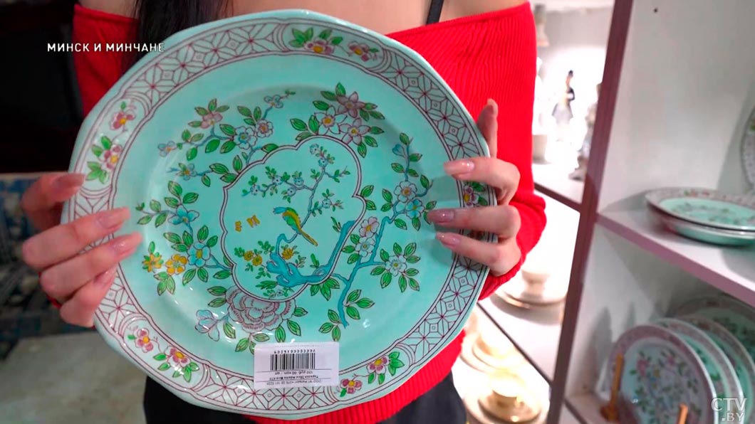 Пластинки, сервизы и ретро-комоды – побывали в музее-магазине винтажных вещей-8