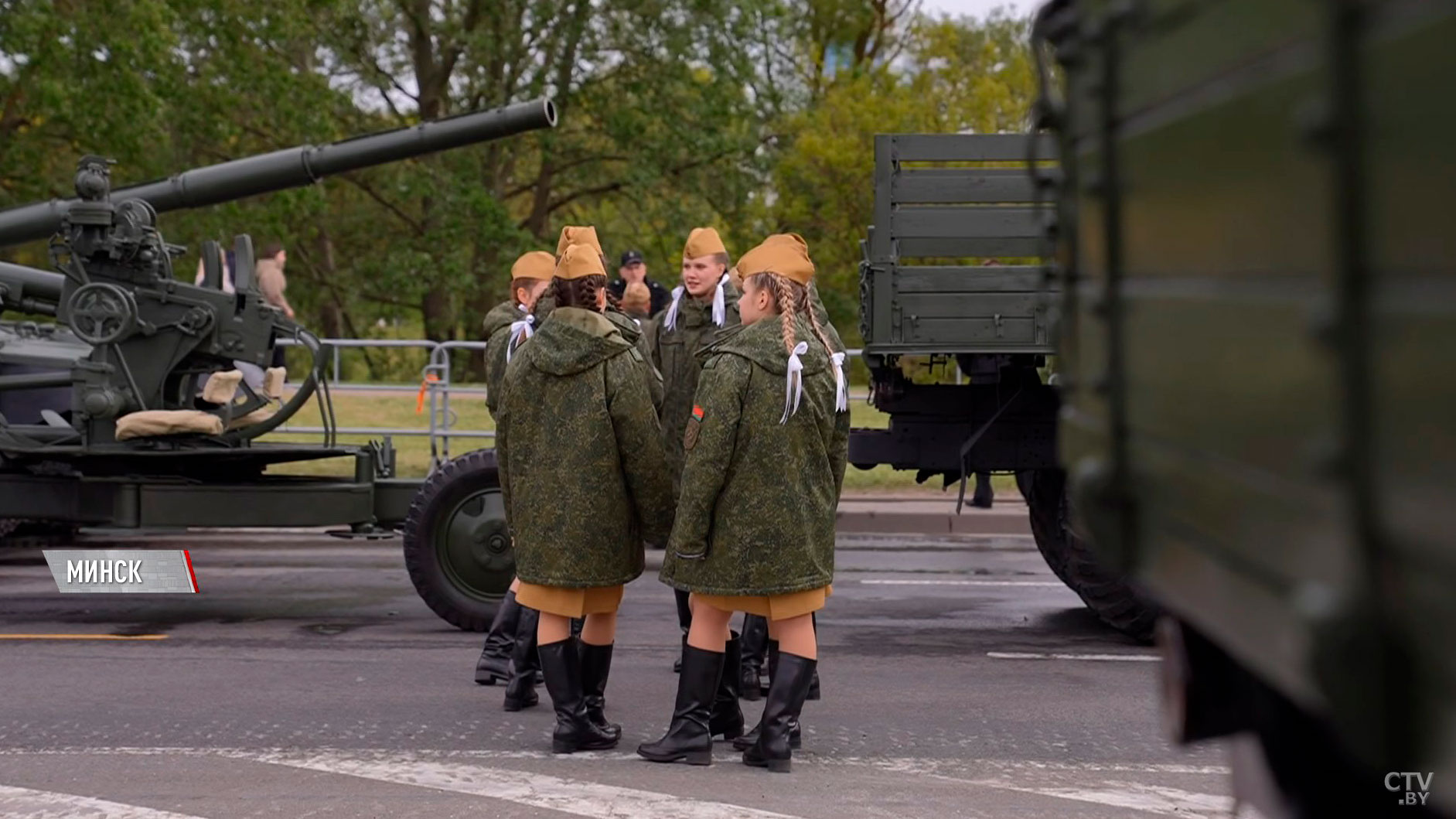 Минск готовится принять военный парад. Последние приготовления на проспекте Машерова-8