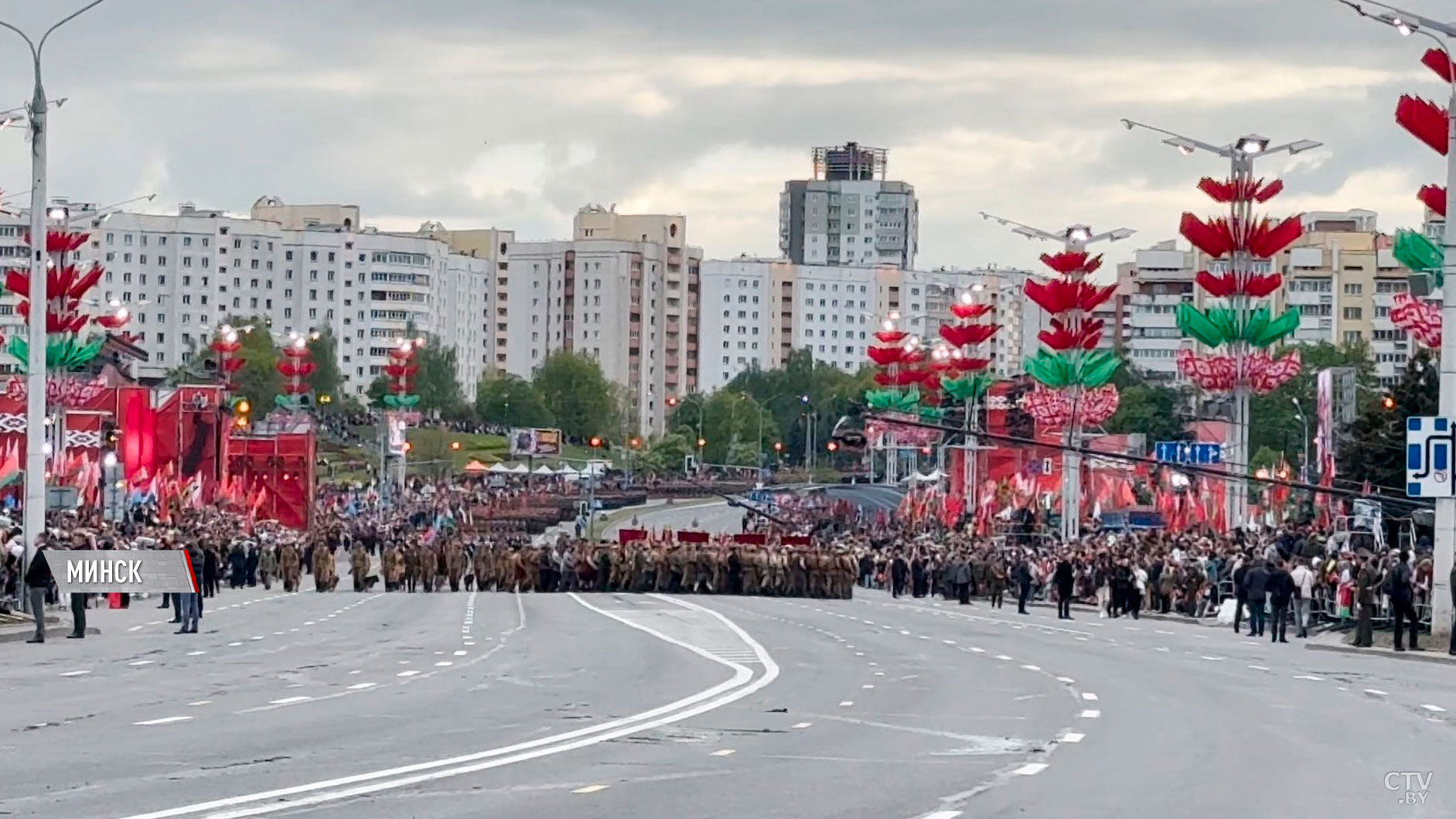 Минск готовится принять военный парад. Последние приготовления на проспекте Машерова-4