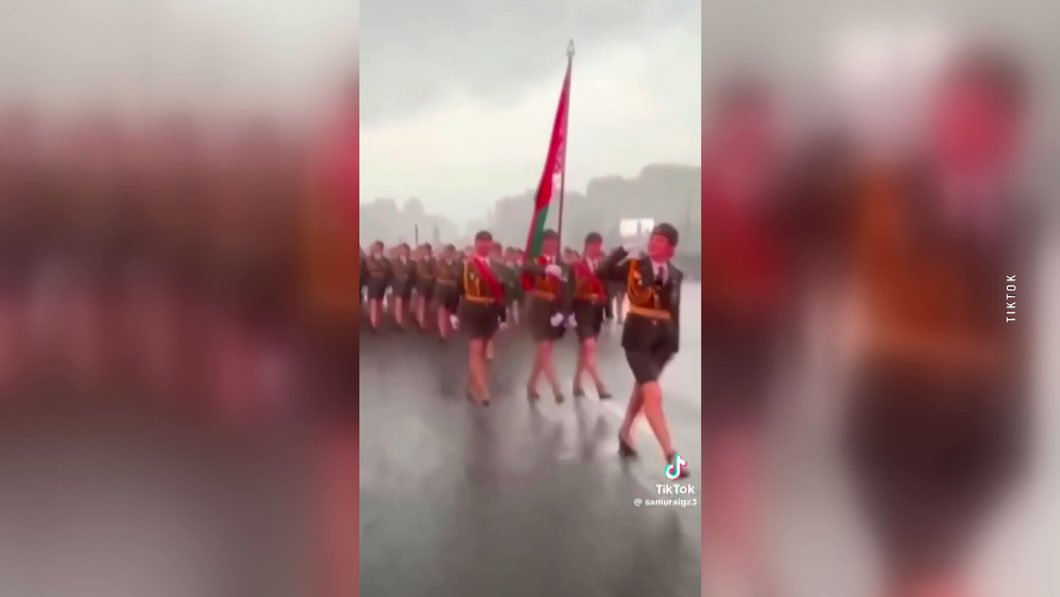 Маршировали с улыбкой даже в ливень! Как готовят к параду Победы участниц самой красивой коробки? -12
