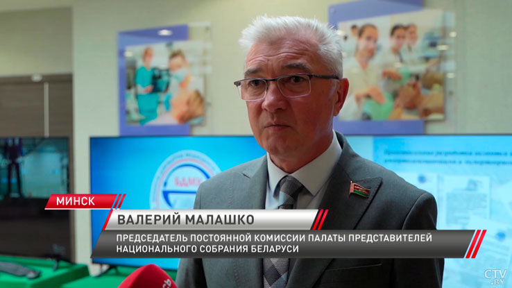 Игорь Сергеенко и депутаты Палаты представителей ознакомились с учебным процессом БГМУ-4 Игорь Сергеенко и депутаты Палаты представителей ознакомились с учебным процессом БГМУ-4