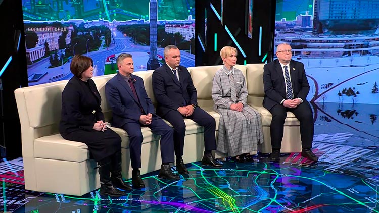 Усилены приёмные отделения и служба скорой помощи – как белорусские медики работают в сильные холода