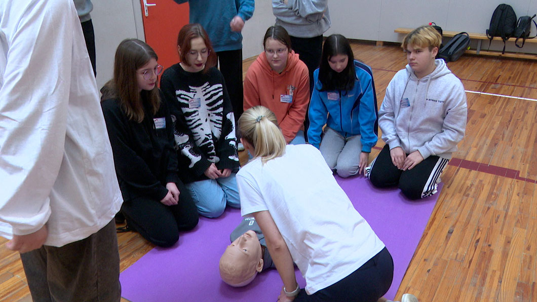 «Запусти сердце»: более 20 тысяч белорусских школьников обучат навыкам первой помощи