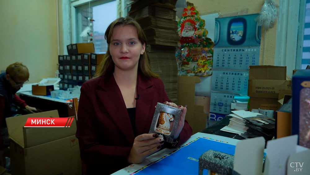 Календарные сюжеты и ностальгия по «Ну, погоди!». Показываем красивые мотивы для ёлочных игрушек-8